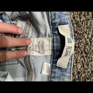 Very soft and so comfortable! Like new!